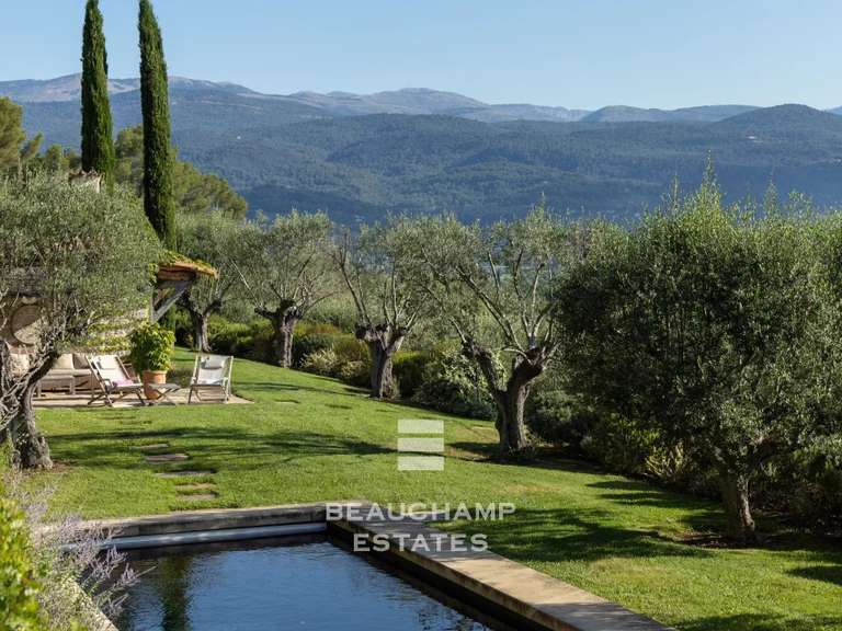 Villa Fayence - 5 chambres - 715m²