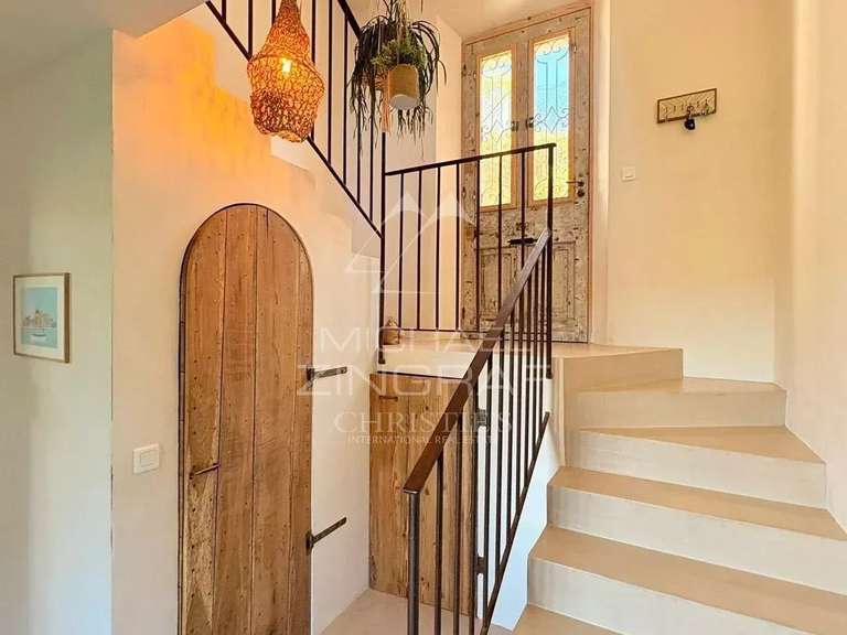 Villa Fayence - 6 chambres - 240m²