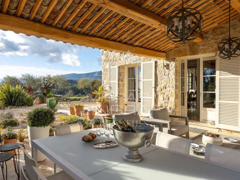 Villa Fayence - 5 chambres - 397m²