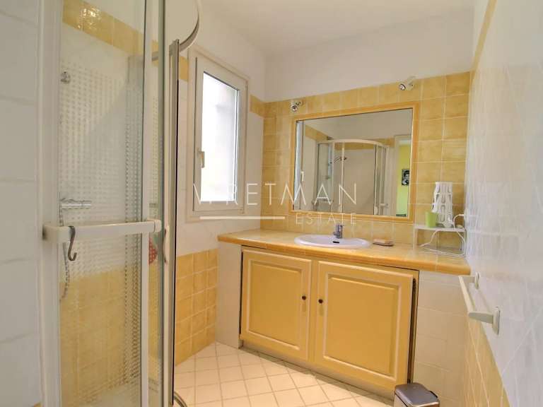 Villa Fayence - 4 chambres - 268m²