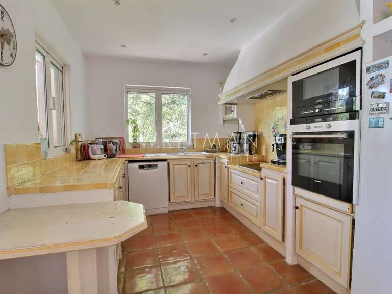 Villa Fayence - 4 chambres - 268m²