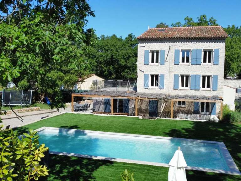 Villa Fayence - 5 chambres - 192m²