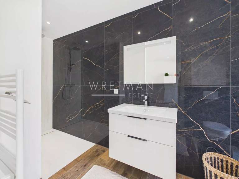 Villa Fayence - 4 bedrooms - 203m²