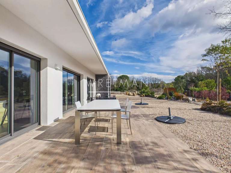 Villa Fayence - 4 bedrooms - 203m²