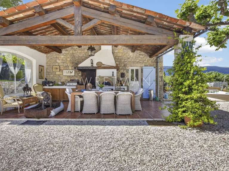 Villa Fayence - 4 bedrooms - 200m²
