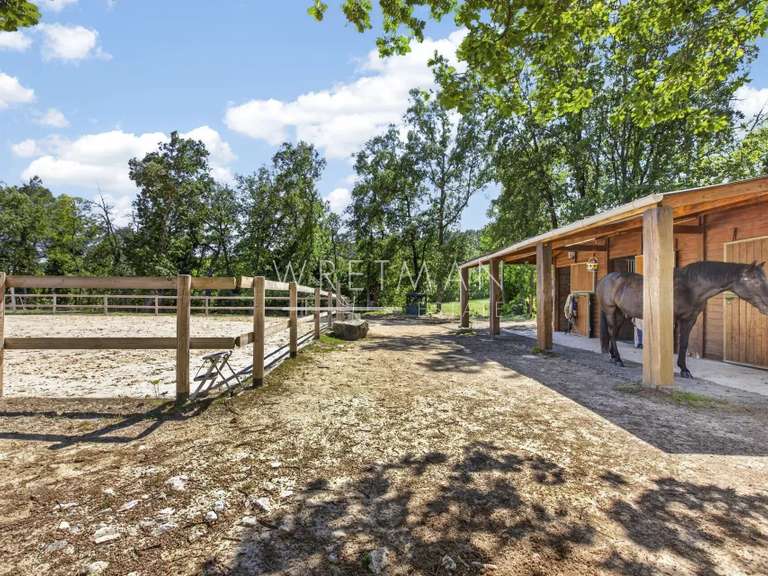Villa Fayence - 4 bedrooms - 200m²