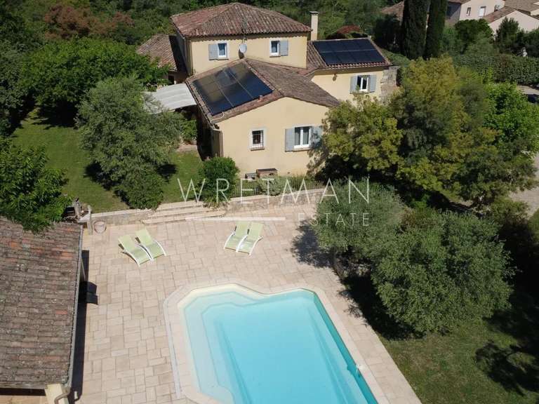Villa Fayence - 3 bedrooms - 260m²