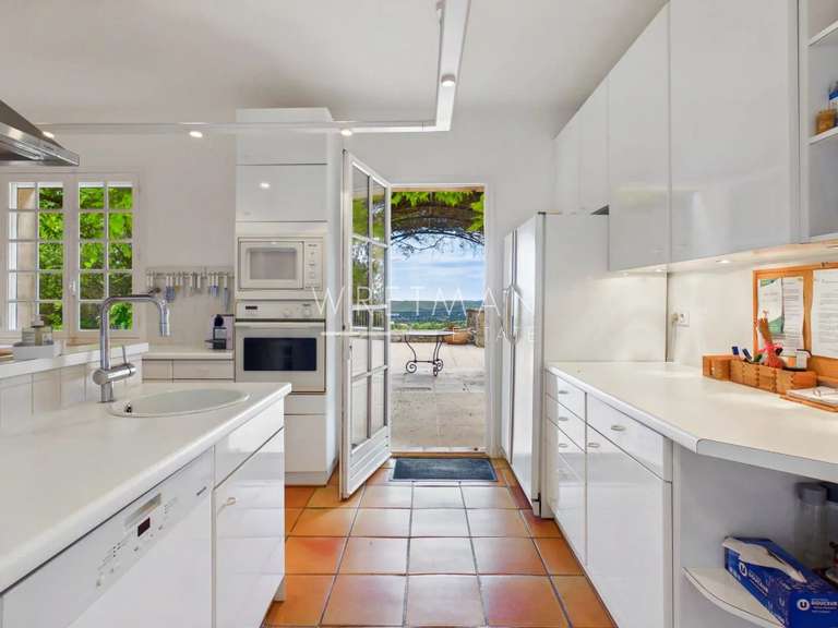 Villa Fayence - 5 chambres - 251m²