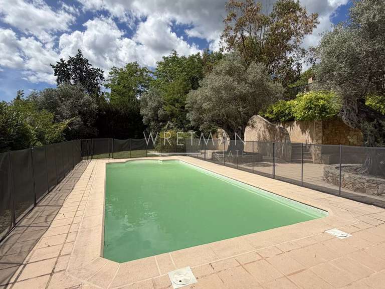 Villa Fayence - 5 chambres - 251m²