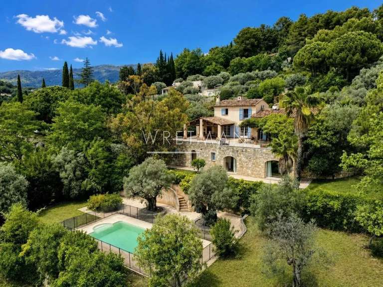 Villa Fayence - 5 chambres - 251m²