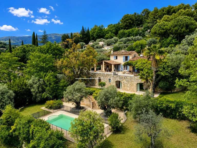 Villa Fayence - 5 chambres - 251m²