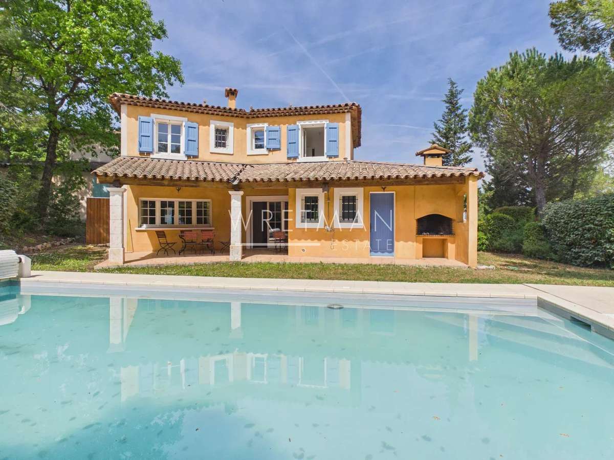 Villa Fayence