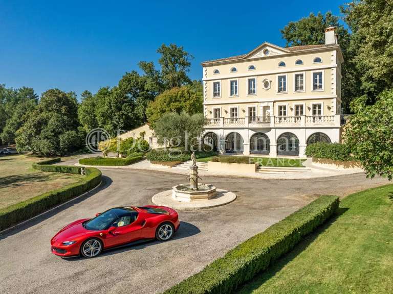 Villa Fayence - 9 chambres - 900m²