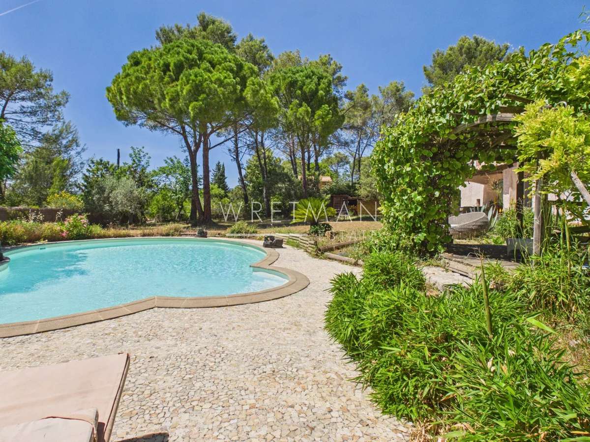 Villa Fayence
