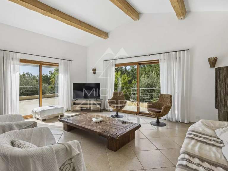 Villa Fayence - 4 bedrooms - 266m²