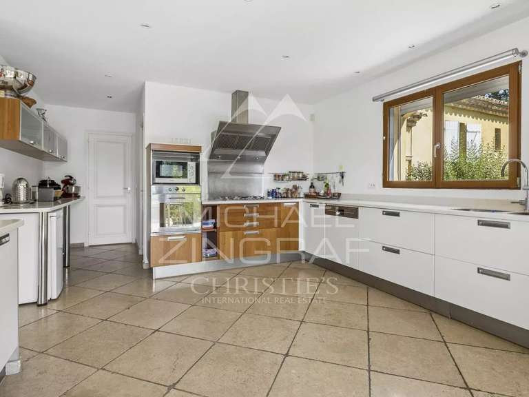 Villa Fayence - 4 bedrooms - 266m²