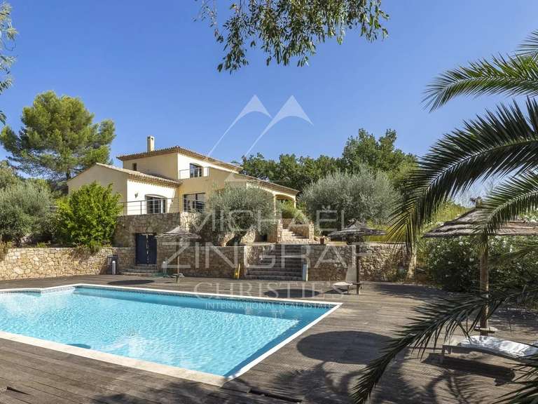 Villa Fayence - 4 bedrooms - 266m²