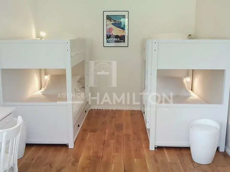 Villa Fayence - 5 chambres - 223m²