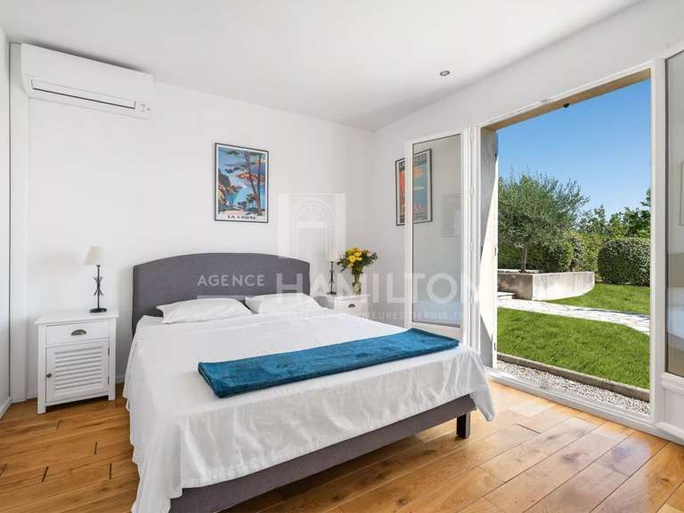 Villa Fayence - 5 bedrooms - 223m²