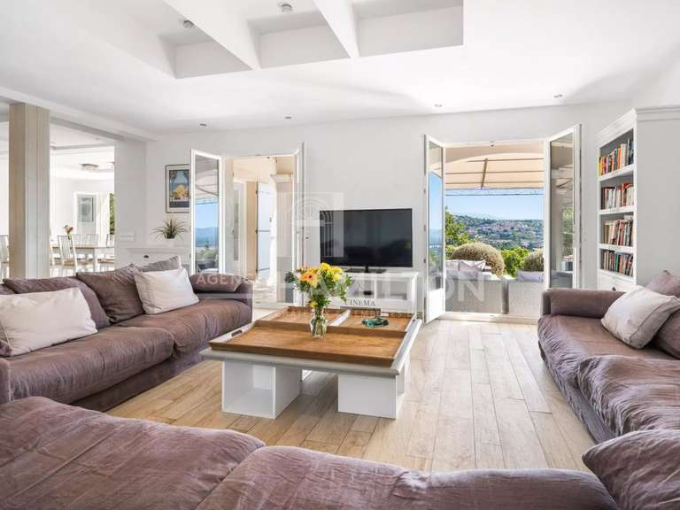 Villa Fayence - 5 bedrooms - 223m²