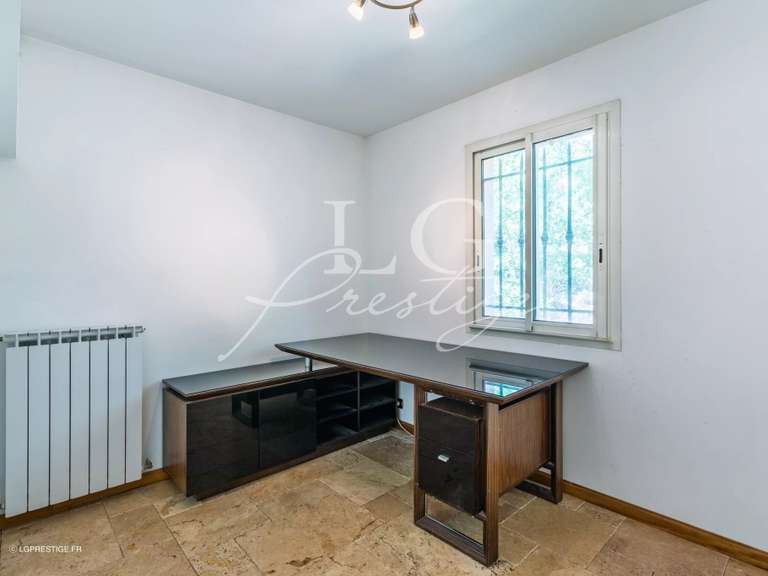 Villa Fayence - 5 chambres - 200m²