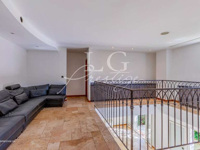 Villa Fayence - 5 chambres - 200m²