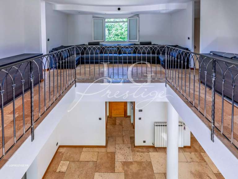 Villa Fayence - 5 chambres - 200m²