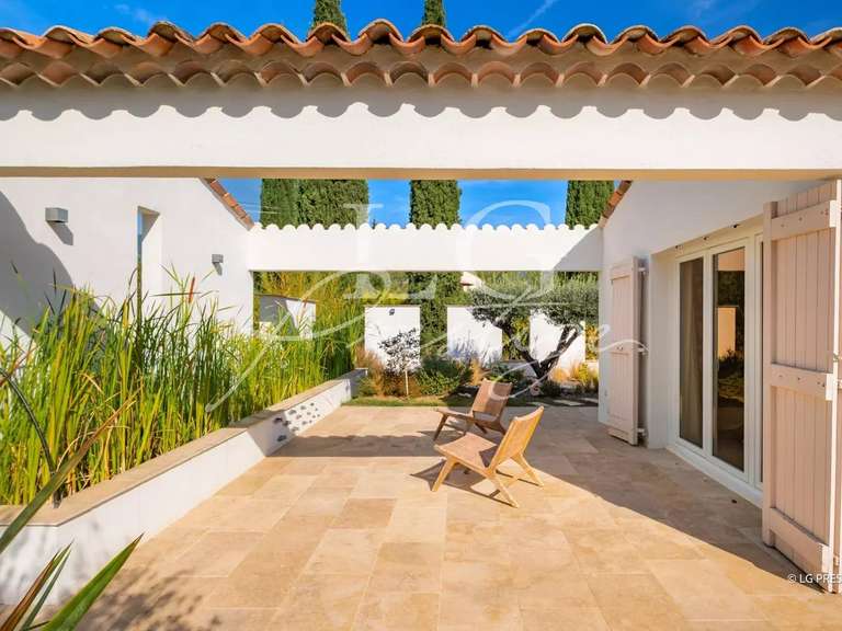Villa Fayence - 4 chambres - 208m²