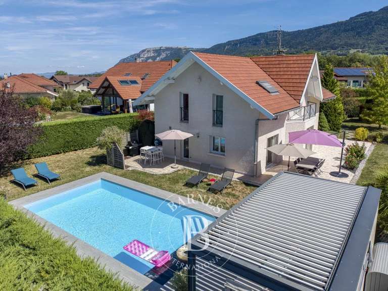 Maison Feigères - 5 chambres - 173m²