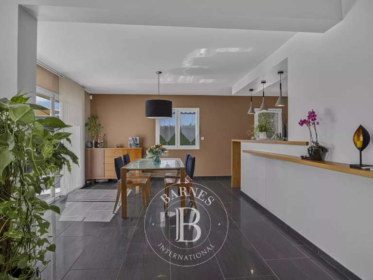 Maison Feigères - 5 chambres - 173m²