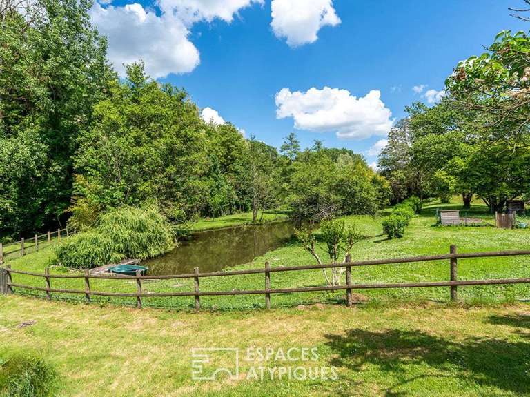 House Ferrière-sur-Beaulieu - 4 bedrooms