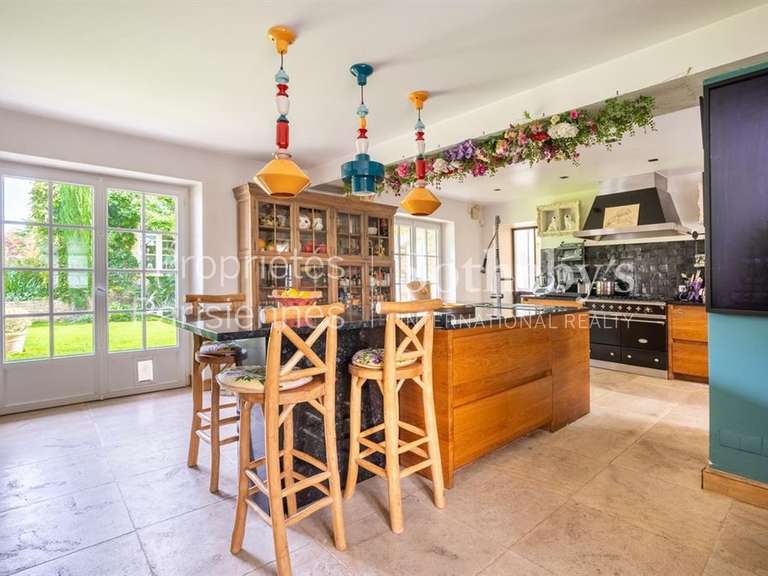 Maison Feucherolles - 4 chambres - 400m²