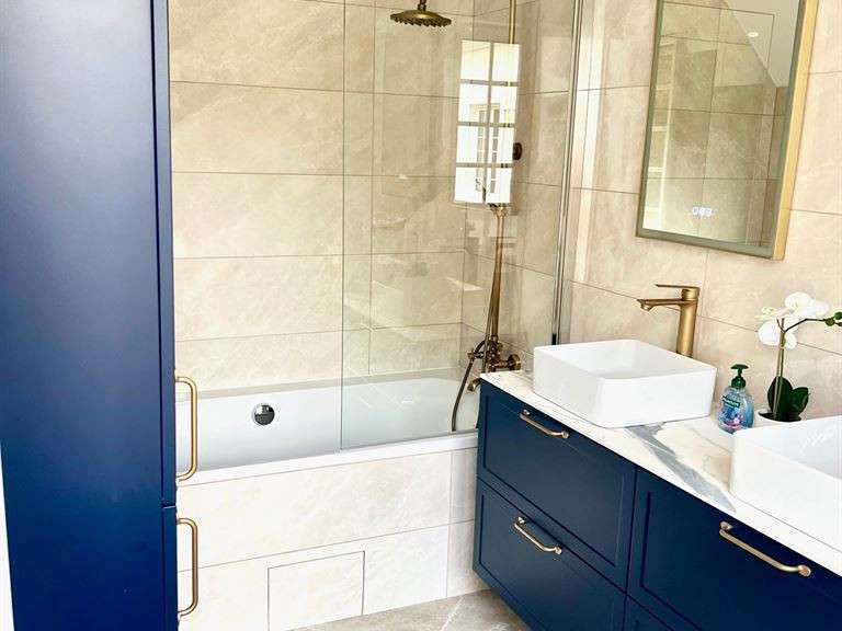 Maison Feucherolles - 6 chambres - 380m²