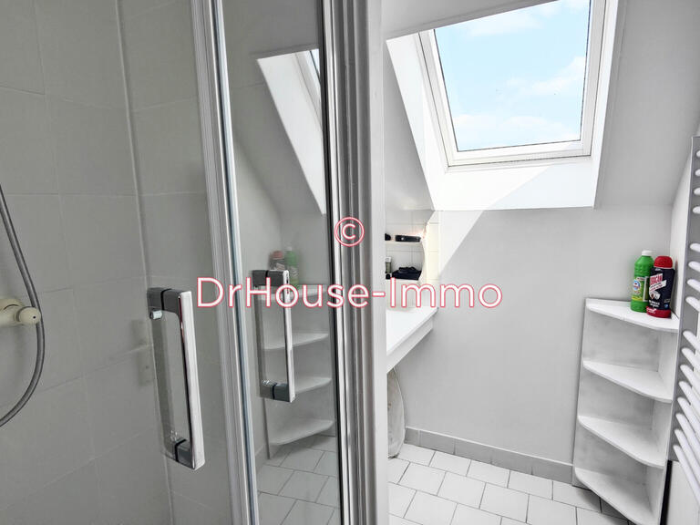 Villa Feucherolles - 4 bedrooms - 241m²
