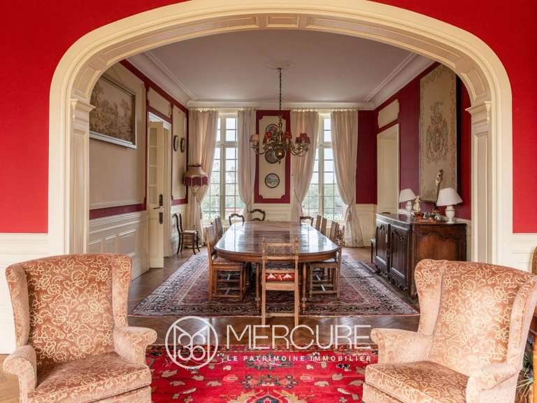 Château Feurs - 18 chambres - 1191m²