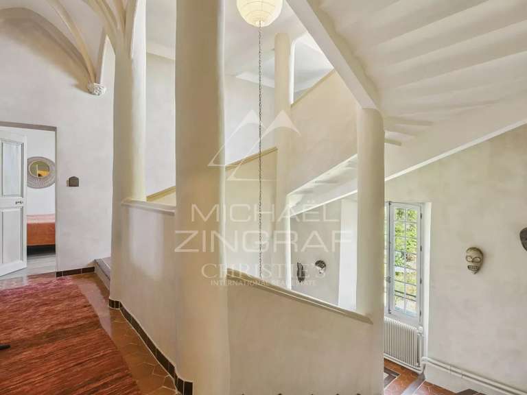 Propriété Figanières - 6 chambres - 325m²