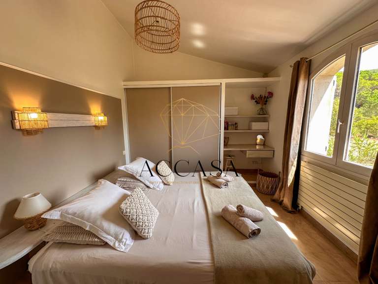 House Figari - 5 bedrooms - 128m²