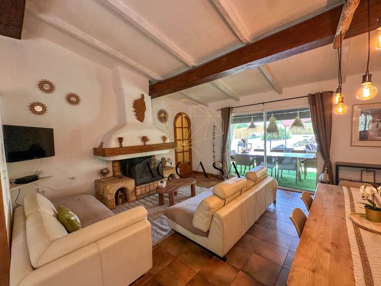 House Figari - 5 bedrooms - 128m²