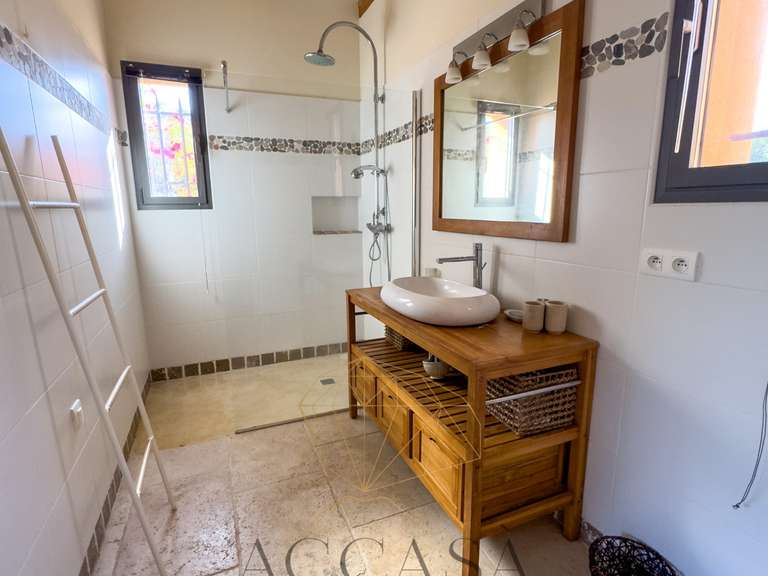 Villa Figari - 4 bedrooms - 184m²