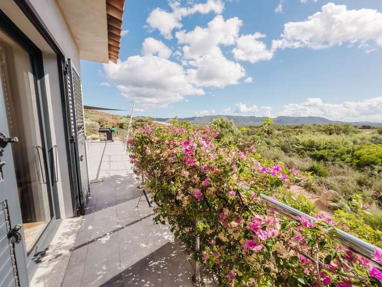 Villa Figari - 3 bedrooms - 204m²