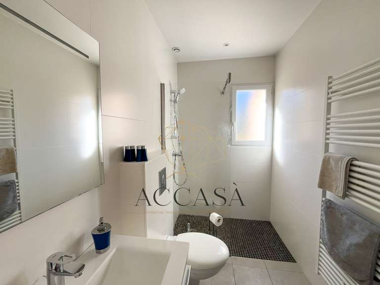 Villa Figari - 5 bedrooms - 167m²