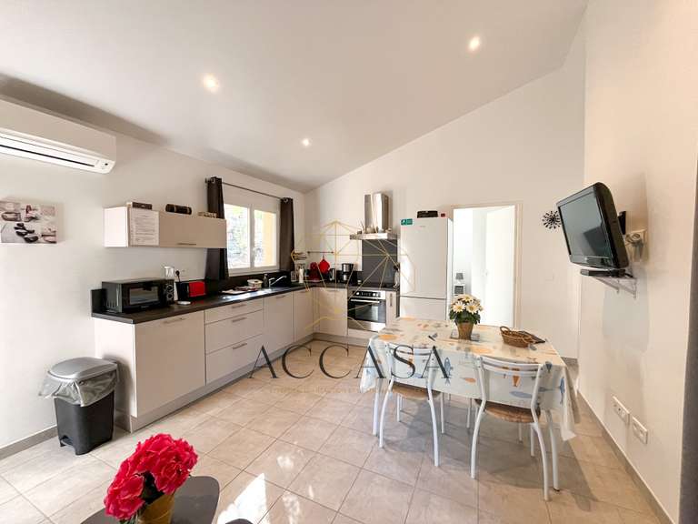 Villa Figari - 5 bedrooms - 167m²