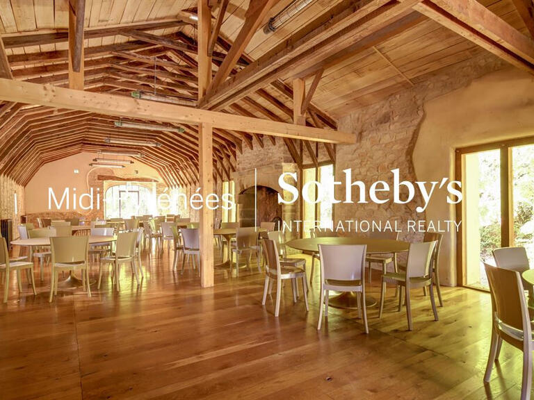 Château Figeac - 19 chambres - 1200m²