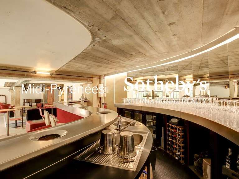 Château Figeac - 19 chambres - 1200m²