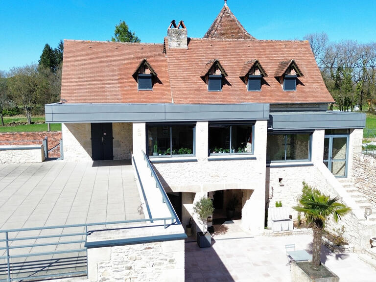 Propriété Figeac - 4 chambres - 250m²