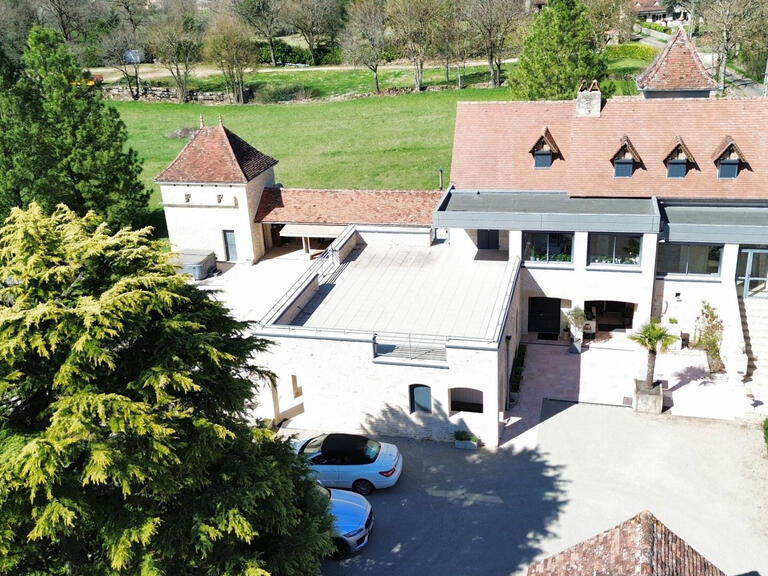 Propriété Figeac - 4 chambres - 250m²