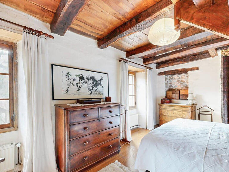 Propriété Figeac - 5 chambres - 250m²