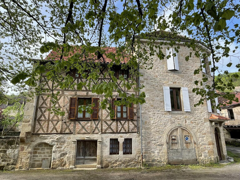 Propriété Figeac - 5 chambres - 250m²
