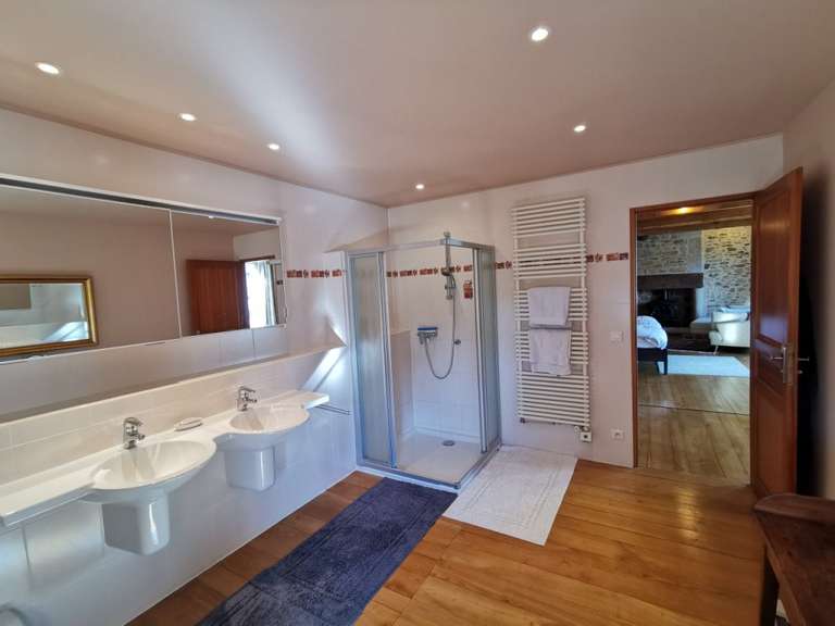 Propriété Figeac - 9 chambres - 590m²
