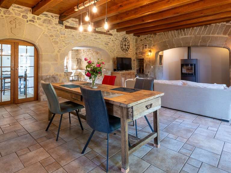 Propriété Figeac - 5 chambres - 590m²